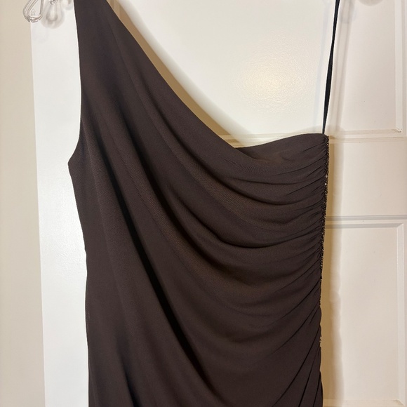 Brown formal dress - Picture 2 of 4